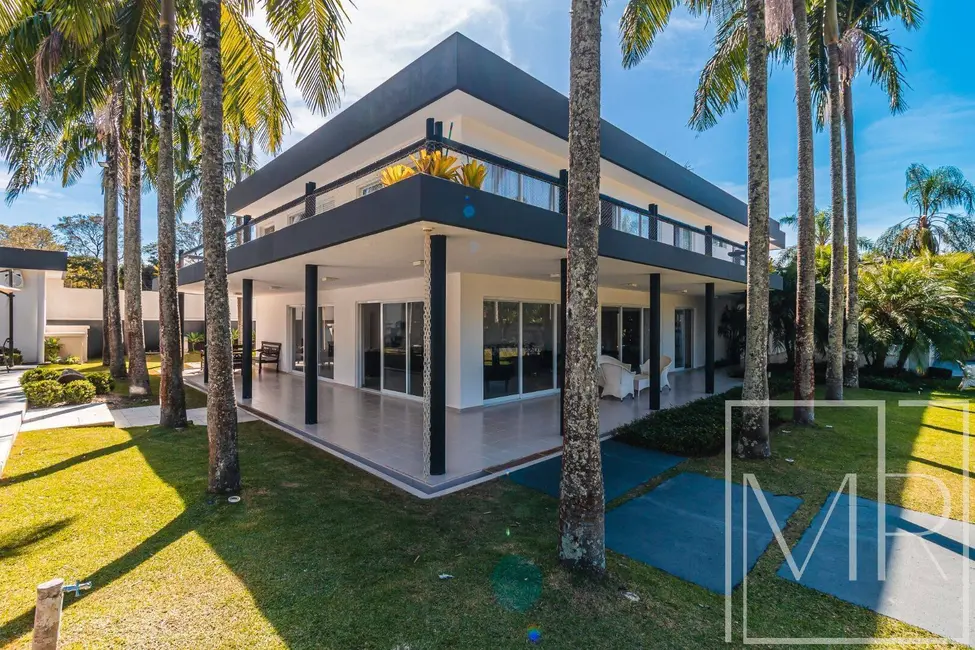 Casa de Condomínio com 4 quartos à venda, 2238m2 em CTB, Atibaia - SP - imagem 3 Foto 3 de Casa de Condomínio com 4 quartos à venda, 2238m2 em CTB, Atibaia - SP