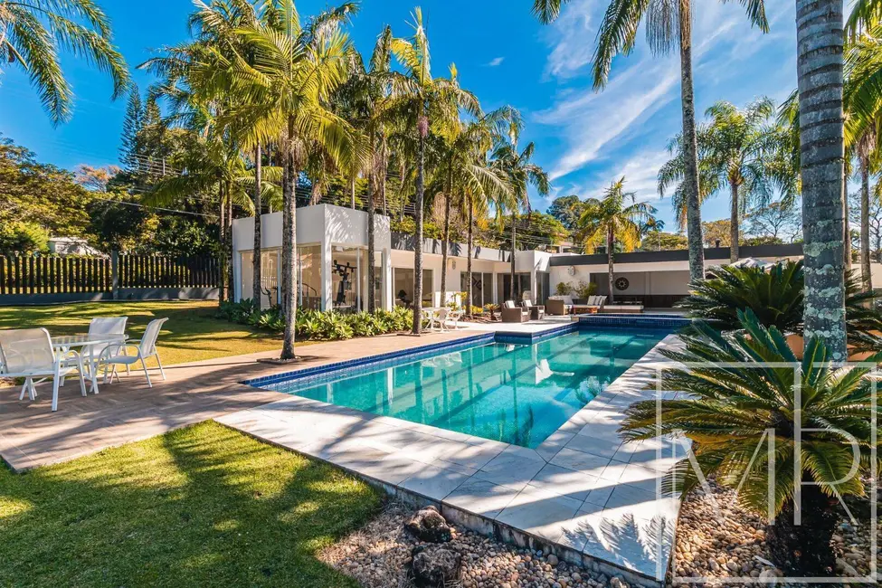 Casa de Condomínio com 4 quartos à venda, 2238m2 em CTB, Atibaia - SP - imagem 6 Foto 6 de Casa de Condomínio com 4 quartos à venda, 2238m2 em CTB, Atibaia - SP