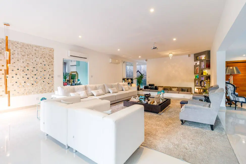 Foto 6 de Casa com 7 quartos à venda, 1432m2 em Cachoeira, Atibaia - SP