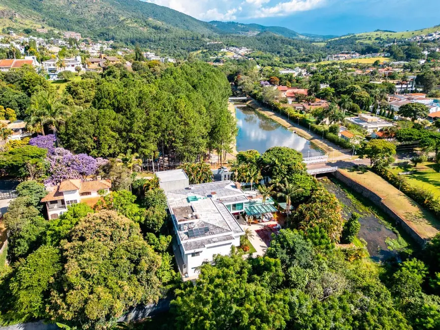 Foto 8 de Casa com 7 quartos à venda, 1432m2 em Cachoeira, Atibaia - SP