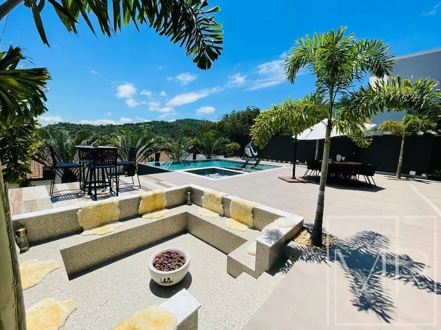 Foto 3 de Casa com 4 quartos à venda, 800m2 em Caetetuba, Atibaia - SP