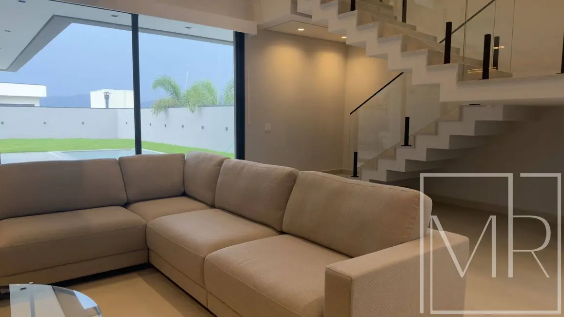 Foto 3 de Casa com 4 quartos à venda, 600m2 em Tanque, Atibaia - SP