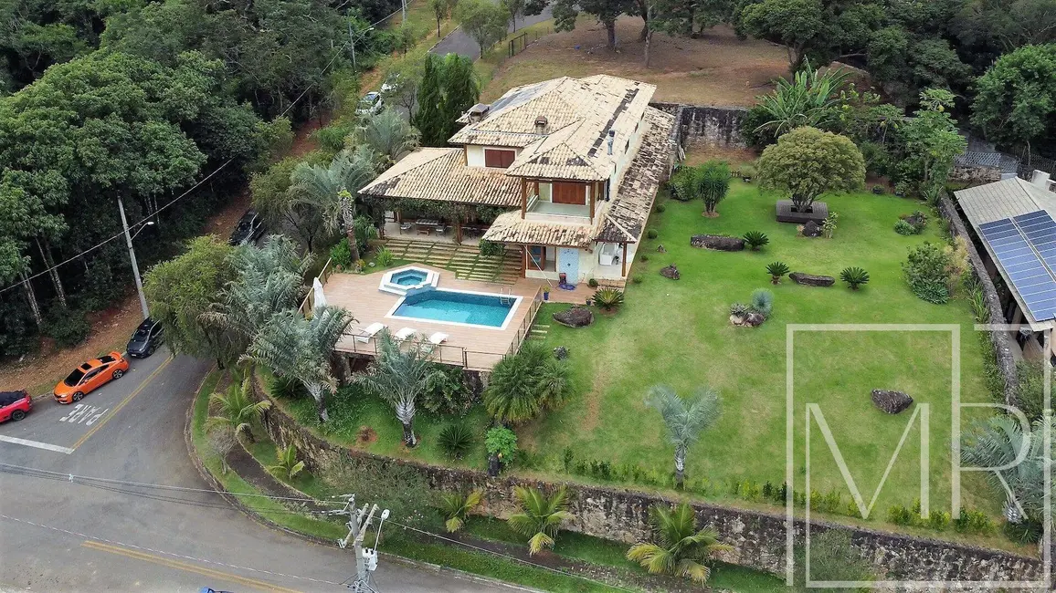 Casa com 5 quartos à venda, 1900m2 em Atibaia - SP - imagem 6 Foto 6 de Casa com 5 quartos à venda, 1900m2 em Atibaia - SP