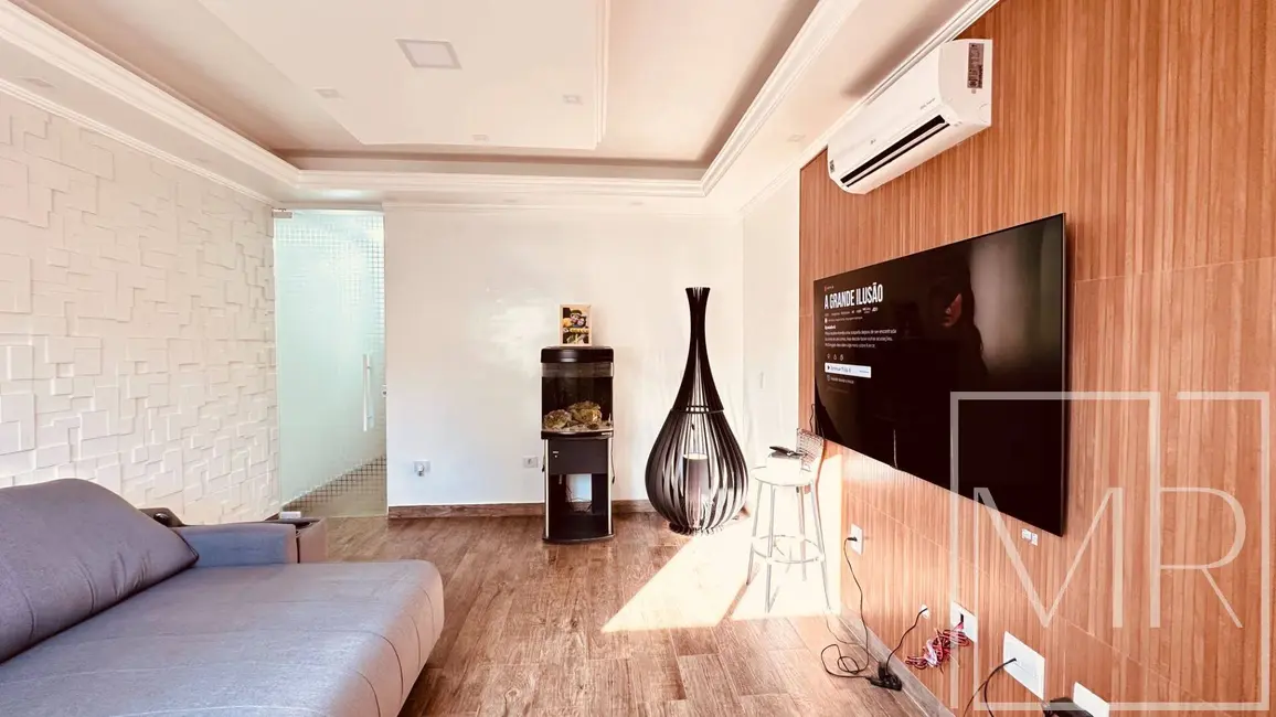 Casa com 2 quartos à venda, 87m2 em Jardim Colonial, Atibaia - SP - imagem 2 Foto 2 de Casa com 2 quartos à venda, 87m2 em Jardim Colonial, Atibaia - SP