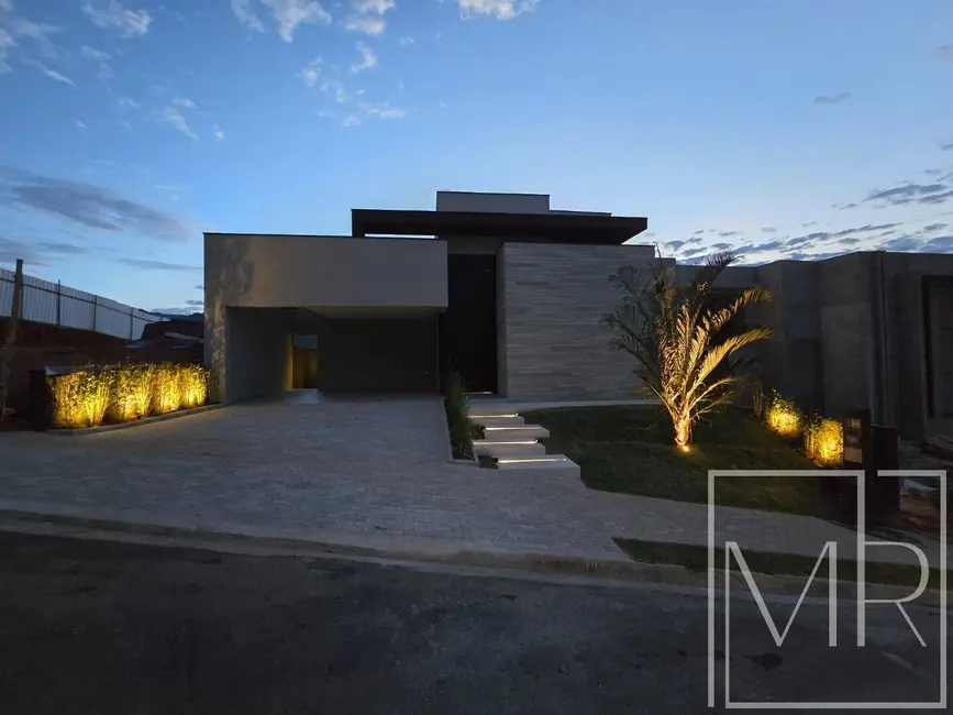 Foto 3 de Casa com 3 quartos à venda, 345m2 em Laranja Azeda, Atibaia - SP