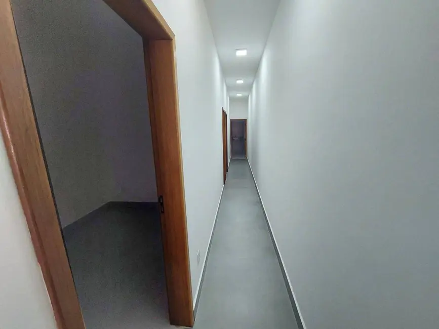 Casa com 3 quartos à venda, 200m2 em Jardim dos Pinheiros, Atibaia - SP - imagem 8 Foto 8 de Casa com 3 quartos à venda, 200m2 em Jardim dos Pinheiros, Atibaia - SP