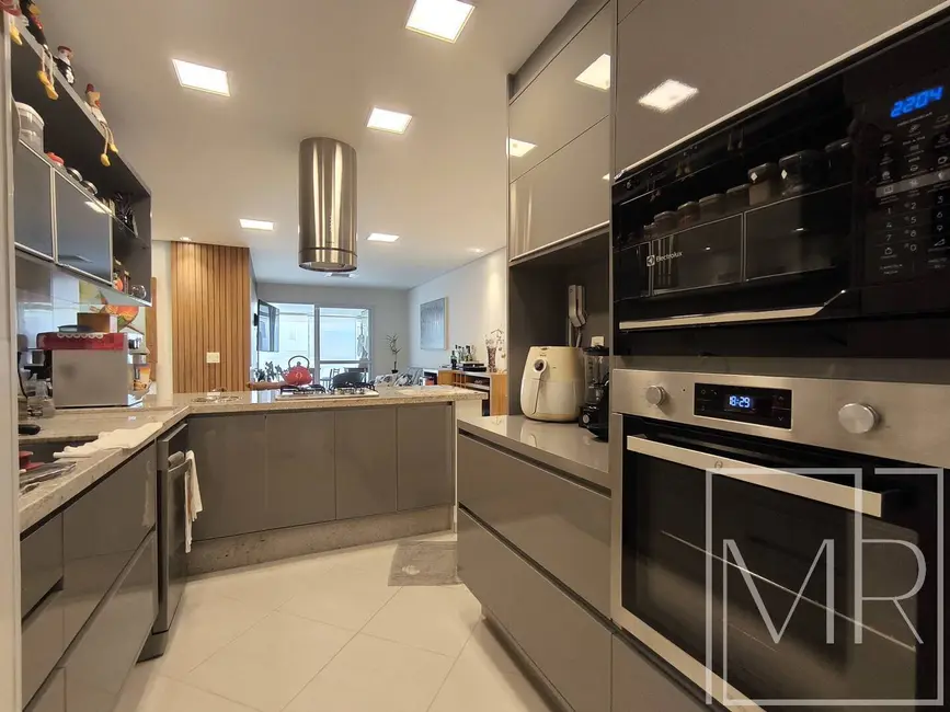 Apartamento com 3 quartos à venda, 102m2 em Riviera de São Lourenço, Bertioga - SP - imagem 6 Foto 6 de Apartamento com 3 quartos à venda, 102m2 em Riviera de São Lourenço, Bertioga - SP