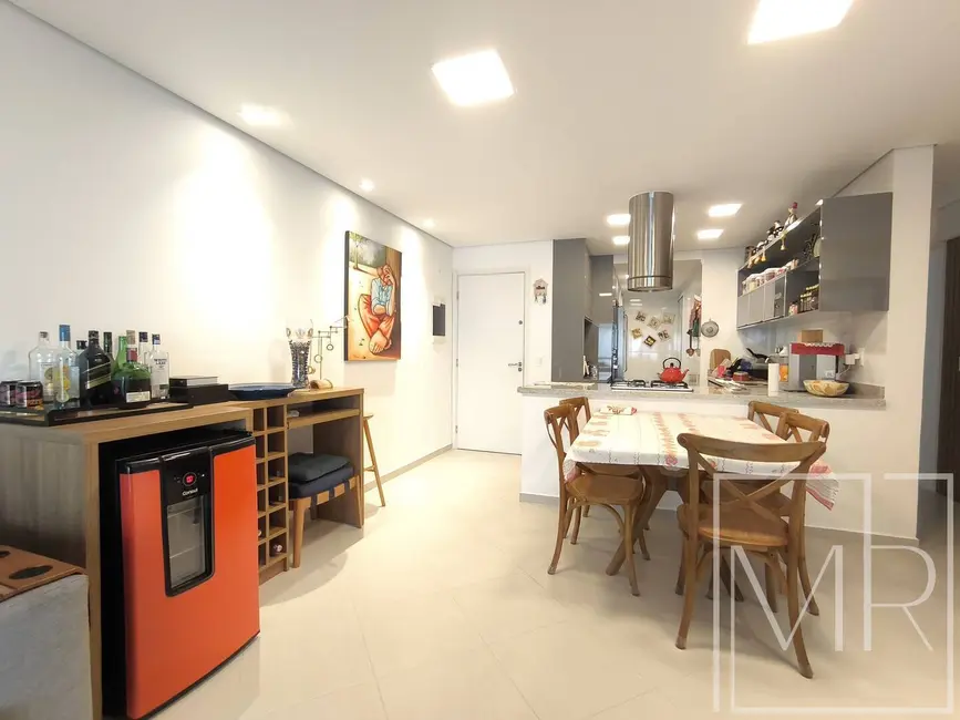 Apartamento com 3 quartos à venda, 102m2 em Riviera de São Lourenço, Bertioga - SP - imagem 5 Foto 5 de Apartamento com 3 quartos à venda, 102m2 em Riviera de São Lourenço, Bertioga - SP