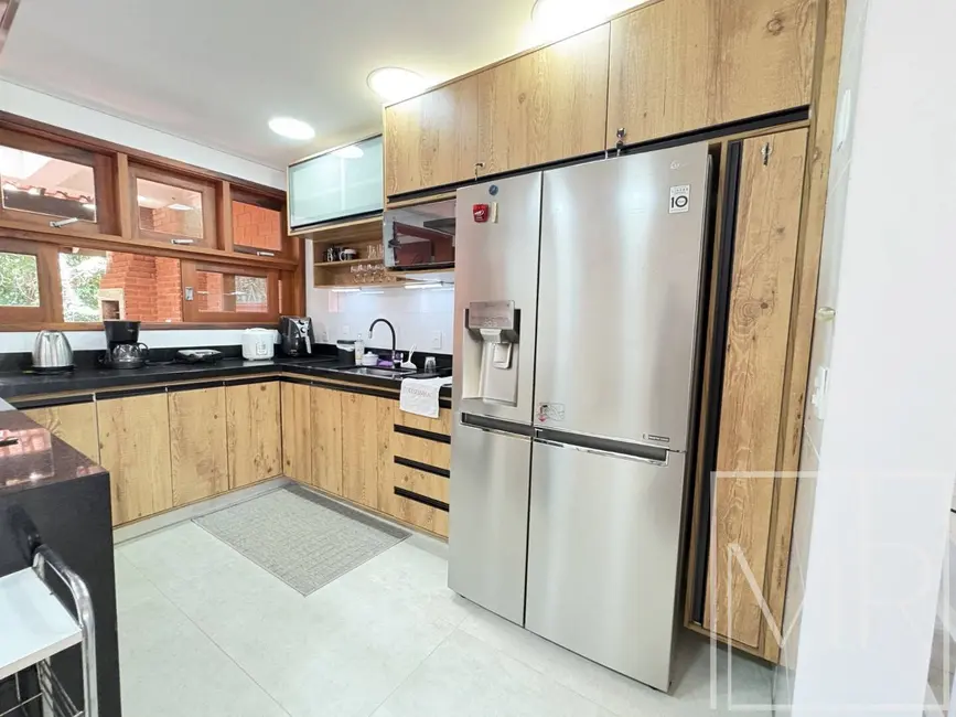 Casa com 3 quartos à venda, 110m2 em Riviera de São Lourenço, Bertioga - SP - imagem 8 Foto 8 de Casa com 3 quartos à venda, 110m2 em Riviera de São Lourenço, Bertioga - SP