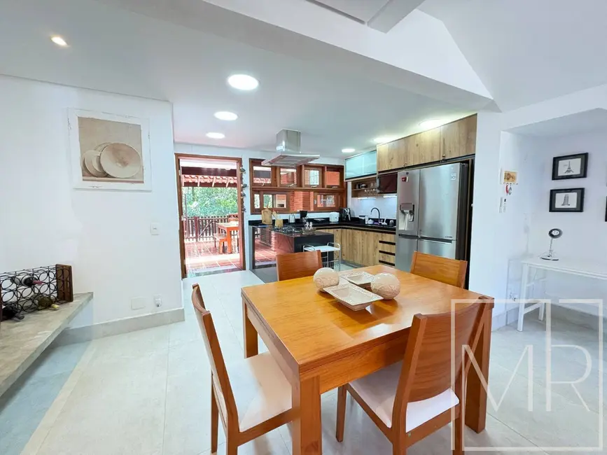 Casa com 3 quartos à venda, 110m2 em Riviera de São Lourenço, Bertioga - SP - imagem 6 Foto 6 de Casa com 3 quartos à venda, 110m2 em Riviera de São Lourenço, Bertioga - SP