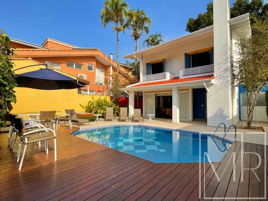 Casa com 4 quartos à venda, 320m2 em Riviera de São Lourenço, Bertioga - SP - imagem 2 Foto 2 de Casa com 4 quartos à venda, 320m2 em Riviera de São Lourenço, Bertioga - SP