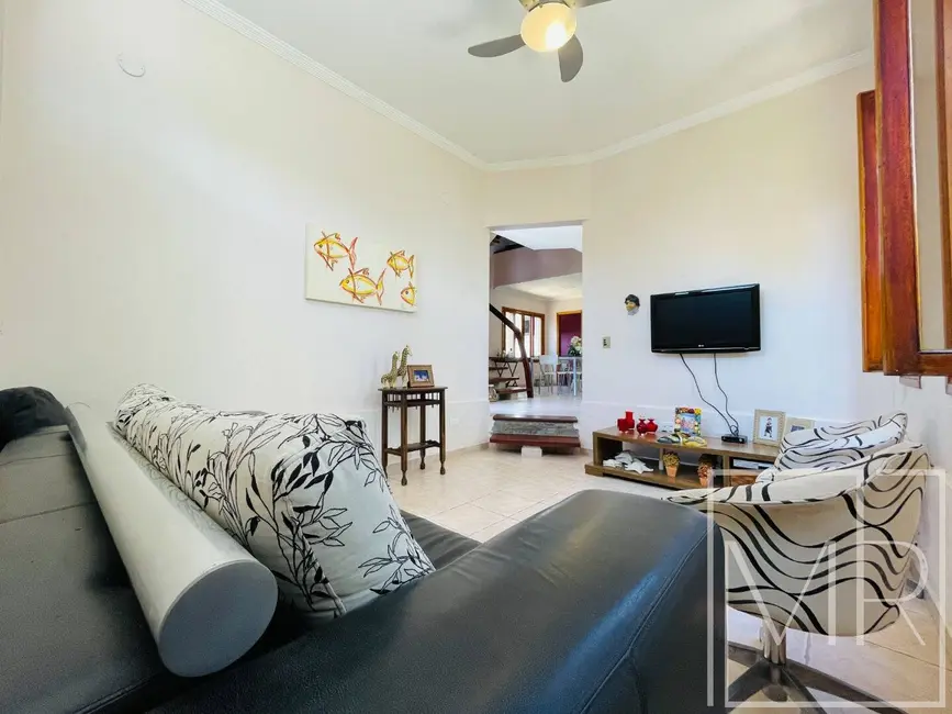 Foto 6 de Casa com 4 quartos à venda, 300m2 em Riviera de São Lourenço, Bertioga - SP