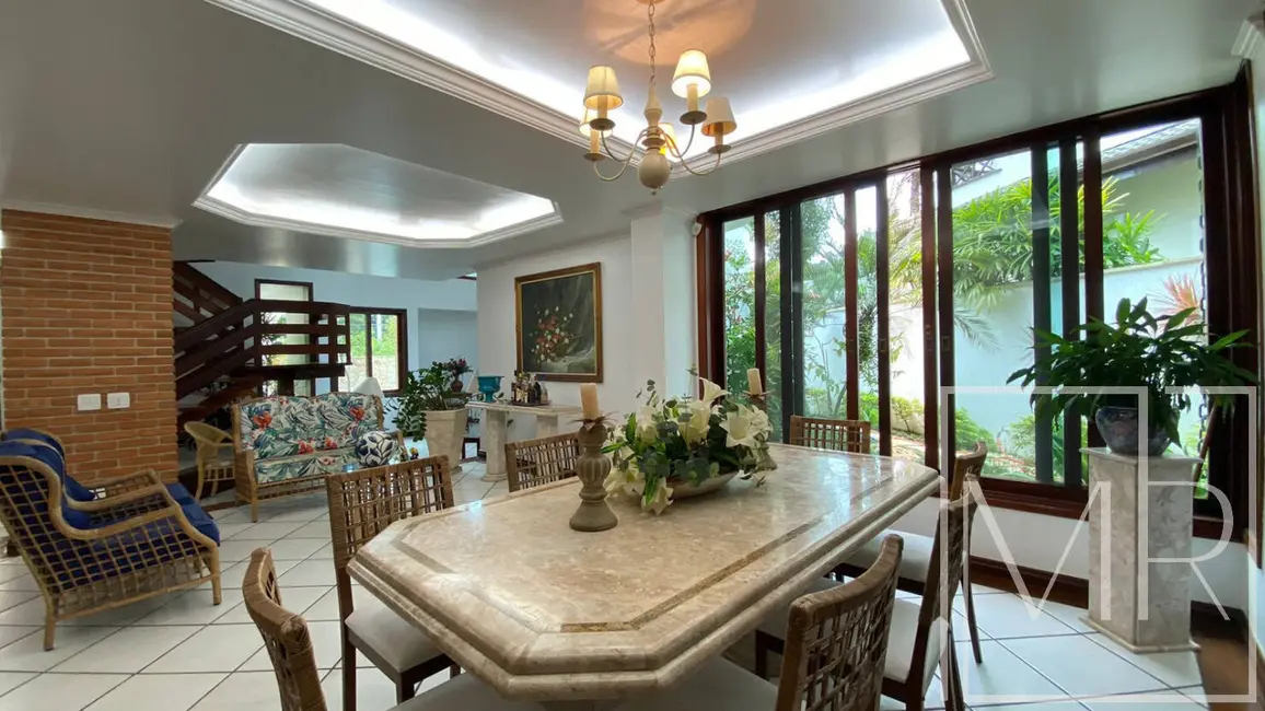 Foto 3 de Casa com 7 quartos à venda, 787m2 em Riviera de São Lourenço, Bertioga - SP
