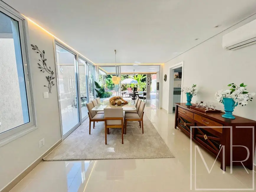 Foto 8 de Casa com 5 quartos à venda, 285m2 em Riviera de São Lourenço, Bertioga - SP