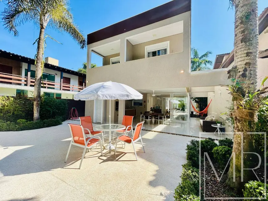 Foto 1 de Casa com 5 quartos à venda, 285m2 em Riviera de São Lourenço, Bertioga - SP