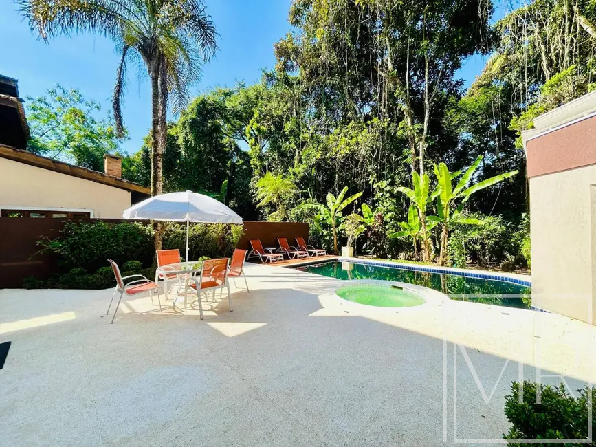 Foto 5 de Casa com 5 quartos à venda, 285m2 em Riviera de São Lourenço, Bertioga - SP