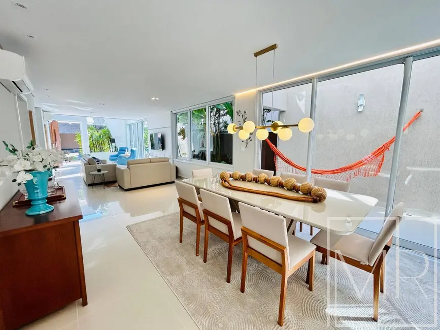 Foto 6 de Casa com 5 quartos à venda, 285m2 em Riviera de São Lourenço, Bertioga - SP
