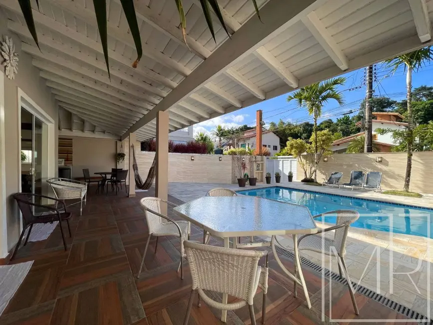 Foto 2 de Casa com 4 quartos à venda, 400m2 em Riviera de São Lourenço, Bertioga - SP