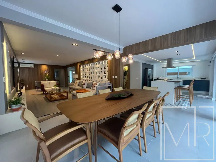 Foto 8 de Casa com 6 quartos à venda, 470m2 em Riviera de São Lourenço, Bertioga - SP