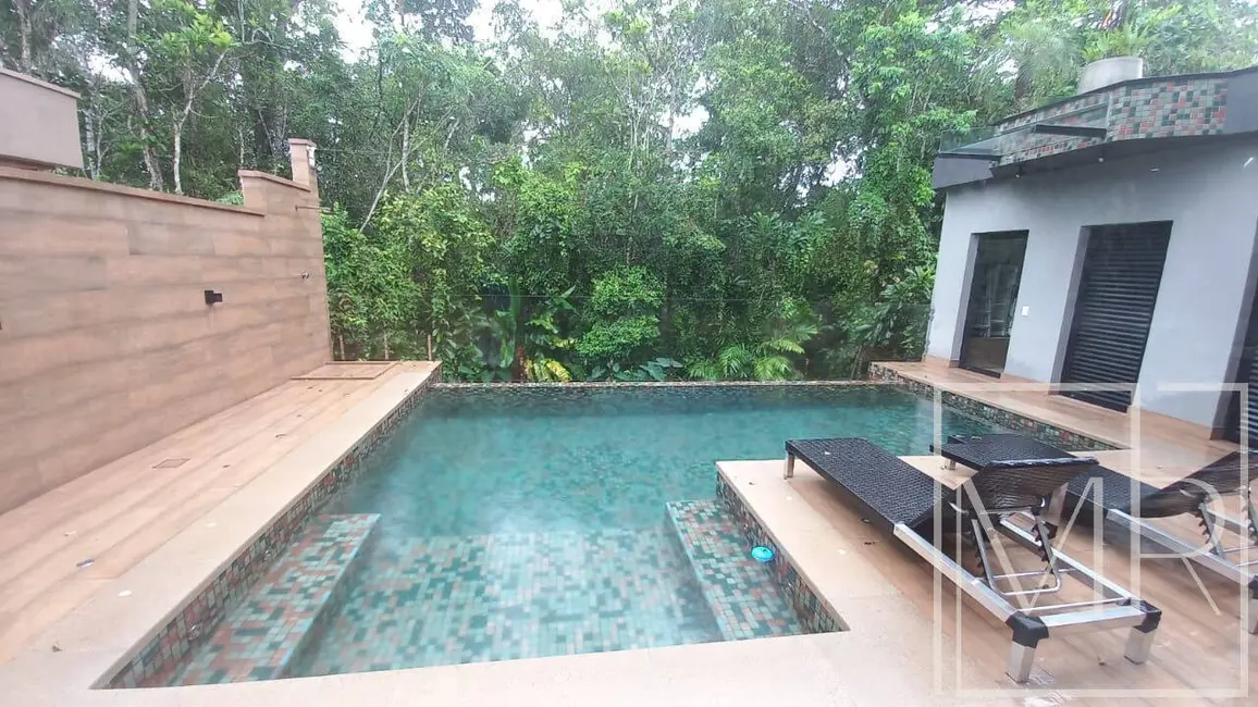 Casa com 5 quartos à venda, 360m2 em Riviera de São Lourenço, Bertioga - SP - imagem 1 Foto 1 de Casa com 5 quartos à venda, 360m2 em Riviera de São Lourenço, Bertioga - SP
