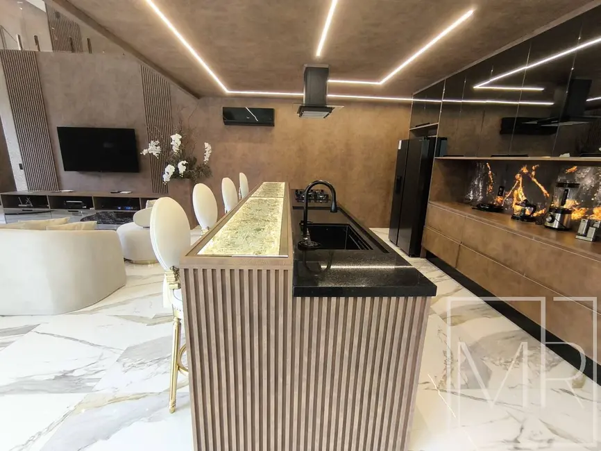 Foto 6 de Casa com 6 quartos à venda, 581m2 em Riviera de São Lourenço, Bertioga - SP