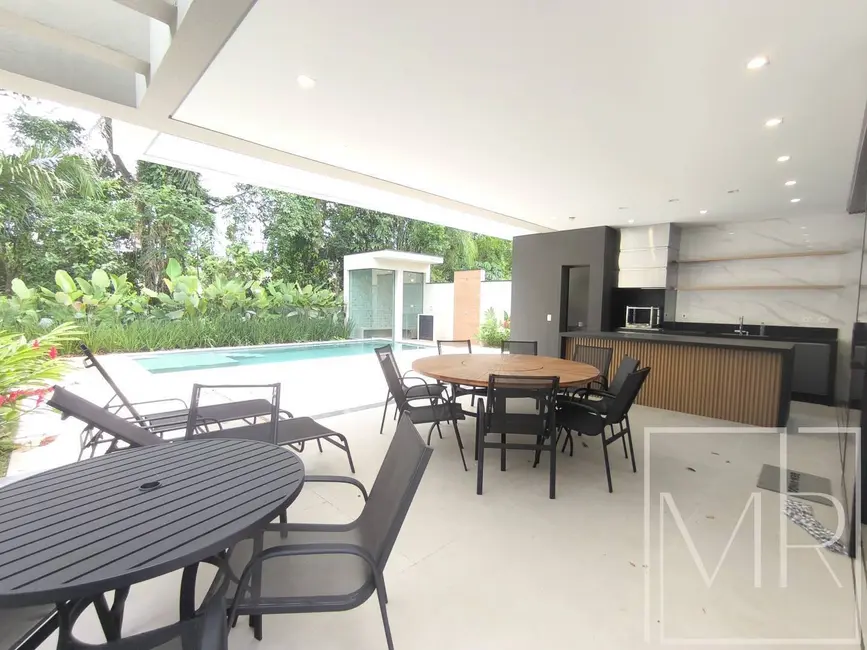 Foto 2 de Casa com 5 quartos à venda, 420m2 em Riviera de São Lourenço, Bertioga - SP