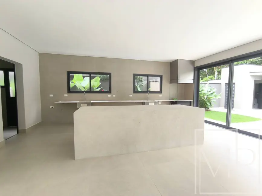 Foto 6 de Casa com 6 quartos à venda, 489m2 em Riviera de São Lourenço, Bertioga - SP