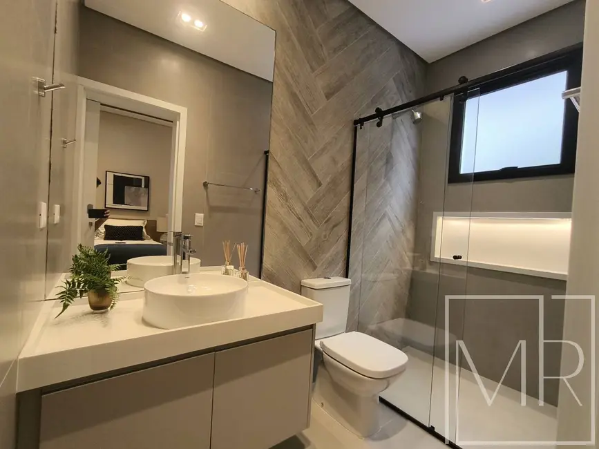 Casa com 5 quartos à venda, 500m2 em Riviera de São Lourenço, Bertioga - SP - imagem 5 Foto 5 de Casa com 5 quartos à venda, 500m2 em Riviera de São Lourenço, Bertioga - SP