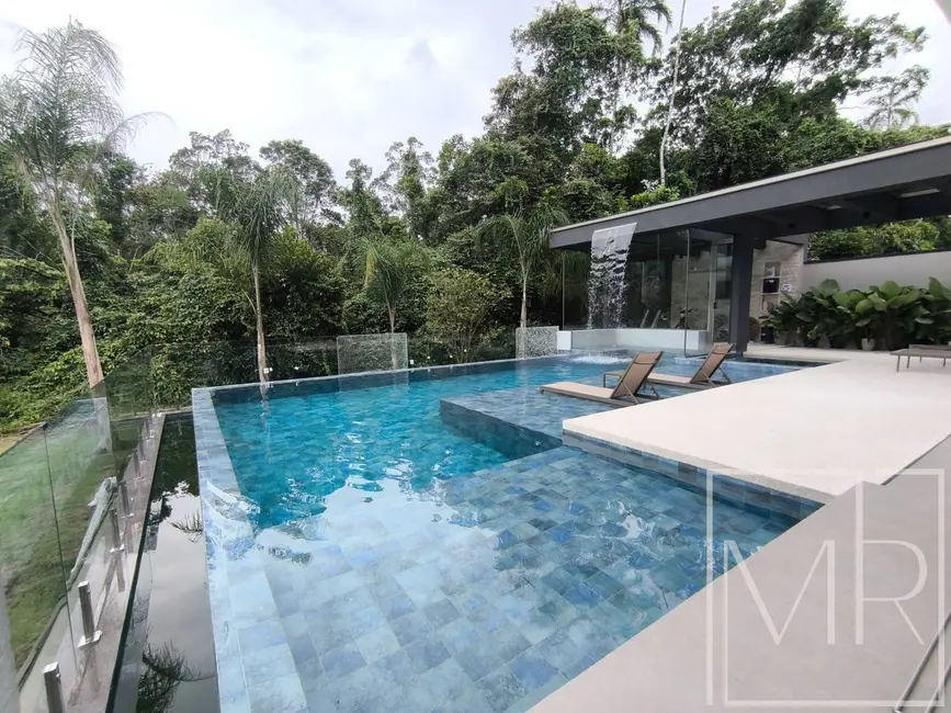Foto 3 de Casa com 7 quartos à venda, 600m2 em Riviera de São Lourenço, Bertioga - SP