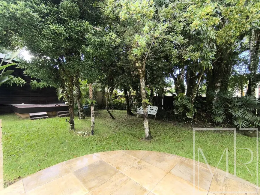 Casa com 4 quartos à venda, 504m2 em Riviera de São Lourenço, Bertioga - SP - imagem 2 Foto 2 de Casa com 4 quartos à venda, 504m2 em Riviera de São Lourenço, Bertioga - SP