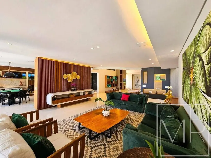 Casa com 7 quartos à venda, 942m2 em Riviera de São Lourenço, Bertioga - SP - imagem 3 Foto 3 de Casa com 7 quartos à venda, 942m2 em Riviera de São Lourenço, Bertioga - SP
