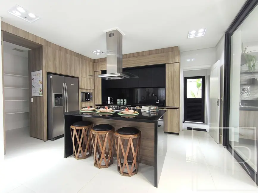 Foto 9 de Casa com 5 quartos à venda, 485m2 em Riviera de São Lourenço, Bertioga - SP