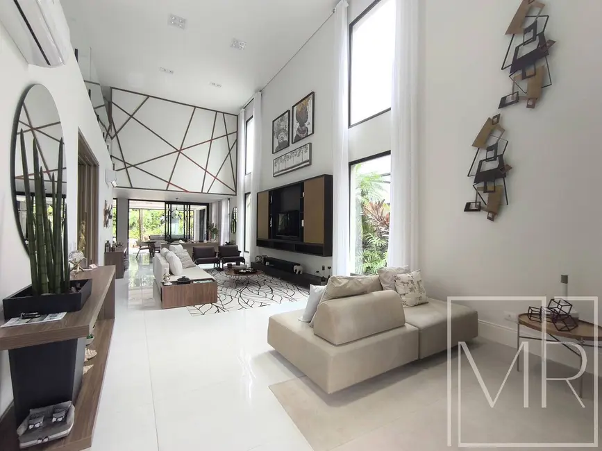 Foto 3 de Casa com 5 quartos à venda, 485m2 em Riviera de São Lourenço, Bertioga - SP