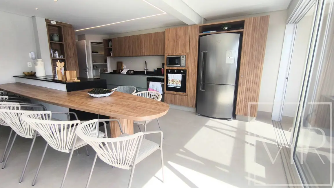 Cobertura com 5 quartos à venda, 230m2 em Riviera de São Lourenço, Bertioga - SP - imagem 9 Foto 9 de Cobertura com 5 quartos à venda, 230m2 em Riviera de São Lourenço, Bertioga - SP
