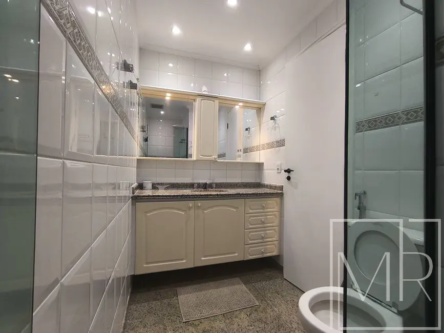 Foto 8 de Apartamento com 3 quartos à venda e para alugar, 109m2 em Riviera de São Lourenço, Bertioga - SP