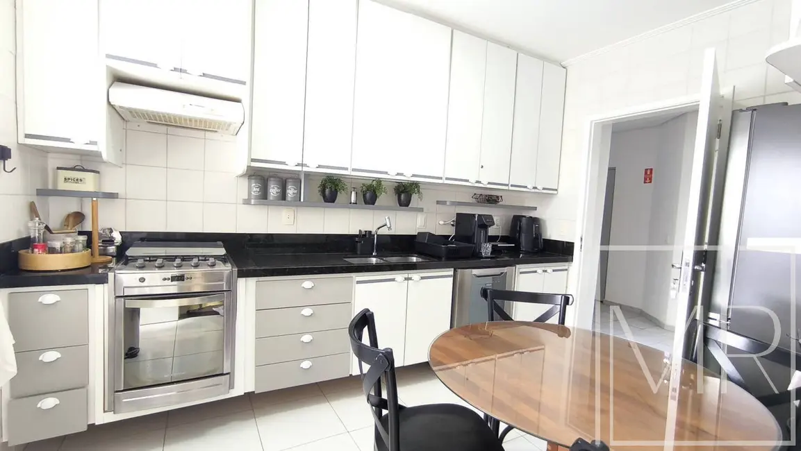 Foto 8 de Apartamento com 4 quartos à venda, 120m2 em Riviera de São Lourenço, Bertioga - SP