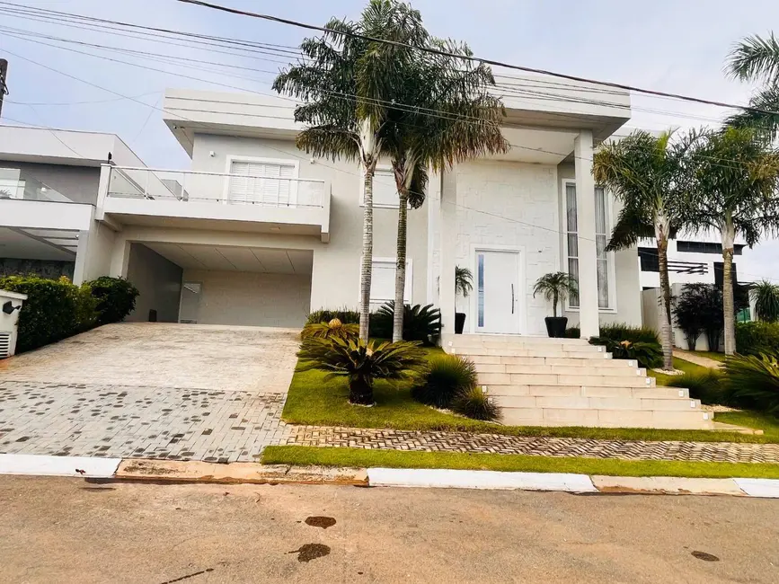 Casa com 4 quartos à venda, 400m2 em Atibaia - SP - imagem 2 Foto 2 de Casa com 4 quartos à venda, 400m2 em Atibaia - SP