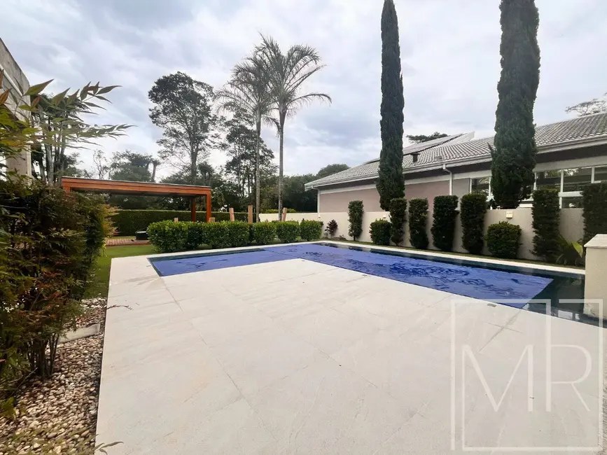 Foto 2 de Casa com 4 quartos à venda e para alugar, 570m2 em Chácara Brisa da serra, Atibaia - SP