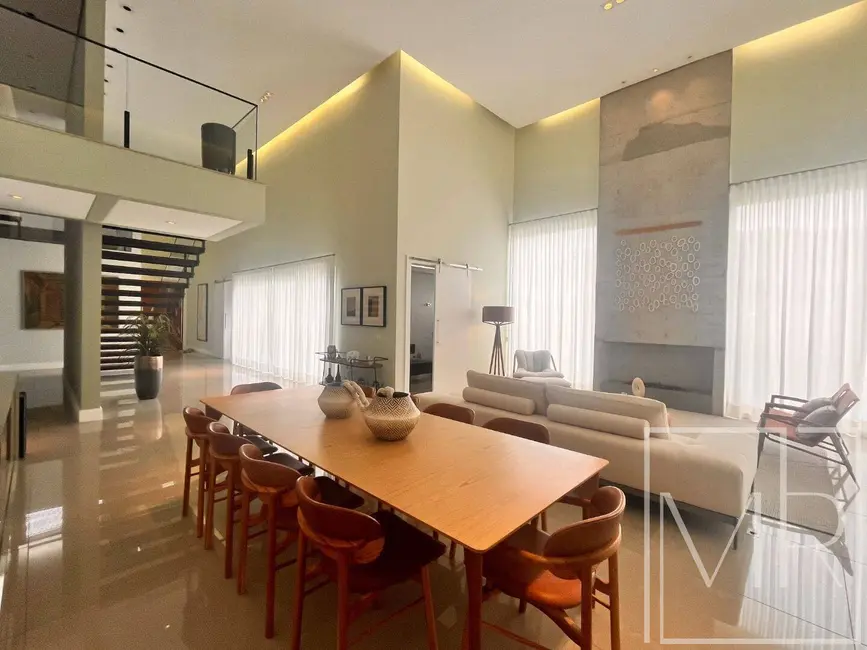 Foto 6 de Casa com 4 quartos à venda e para alugar, 570m2 em Chácara Brisa da serra, Atibaia - SP