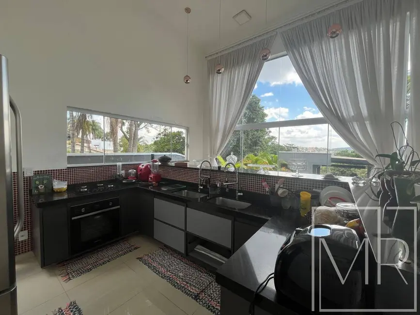 Foto 4 de Casa de Condomínio com 4 quartos à venda, 293m2 em Chácara Brisa da serra, Atibaia - SP