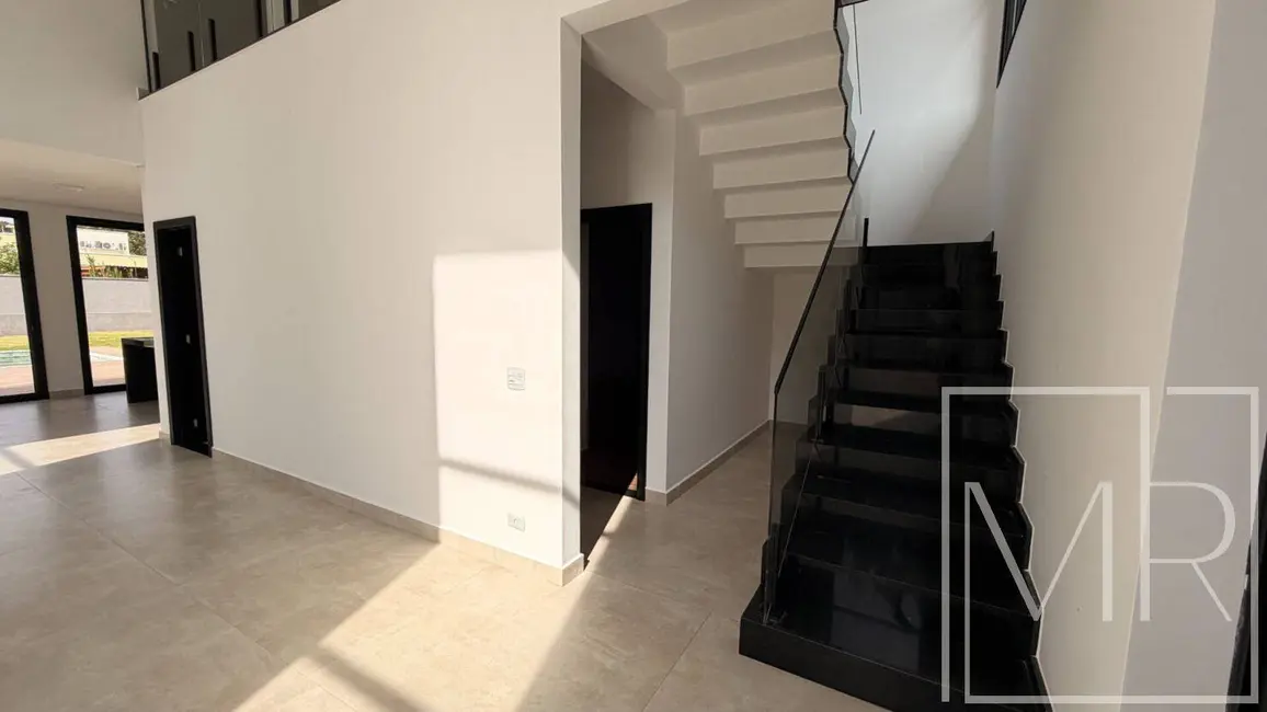 Casa com 4 quartos à venda e para alugar, 305m2 em Condomínio Residencial Reserva Ecológica Atibaia, Atibaia - SP - imagem 4 Foto 4 de Casa com 4 quartos à venda e para alugar, 305m2 em Condomínio Residencial Reserva Ecológica Atibaia, Atibaia - SP