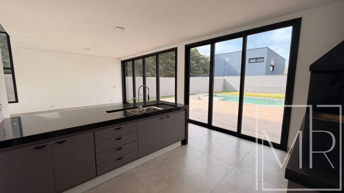 Casa com 4 quartos à venda e para alugar, 305m2 em Condomínio Residencial Reserva Ecológica Atibaia, Atibaia - SP - imagem 9 Foto 9 de Casa com 4 quartos à venda e para alugar, 305m2 em Condomínio Residencial Reserva Ecológica Atibaia, Atibaia - SP