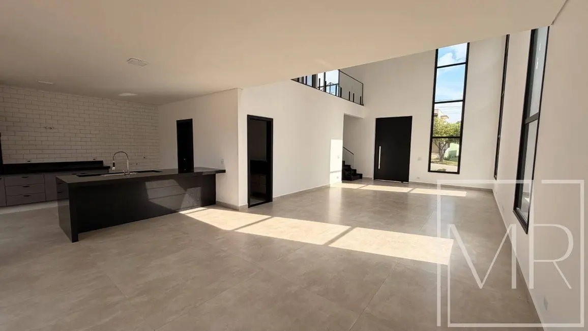 Casa com 4 quartos à venda e para alugar, 305m2 em Condomínio Residencial Reserva Ecológica Atibaia, Atibaia - SP - imagem 1 Foto 1 de Casa com 4 quartos à venda e para alugar, 305m2 em Condomínio Residencial Reserva Ecológica Atibaia, Atibaia - SP
