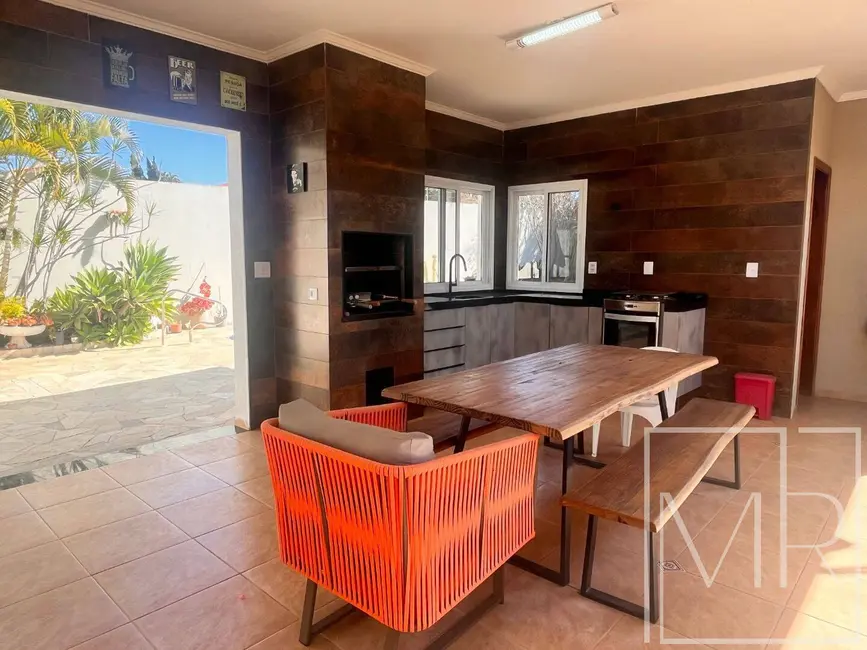 Foto 9 de Casa com 3 quartos à venda, 285m2 em Vila Santista, Atibaia - SP
