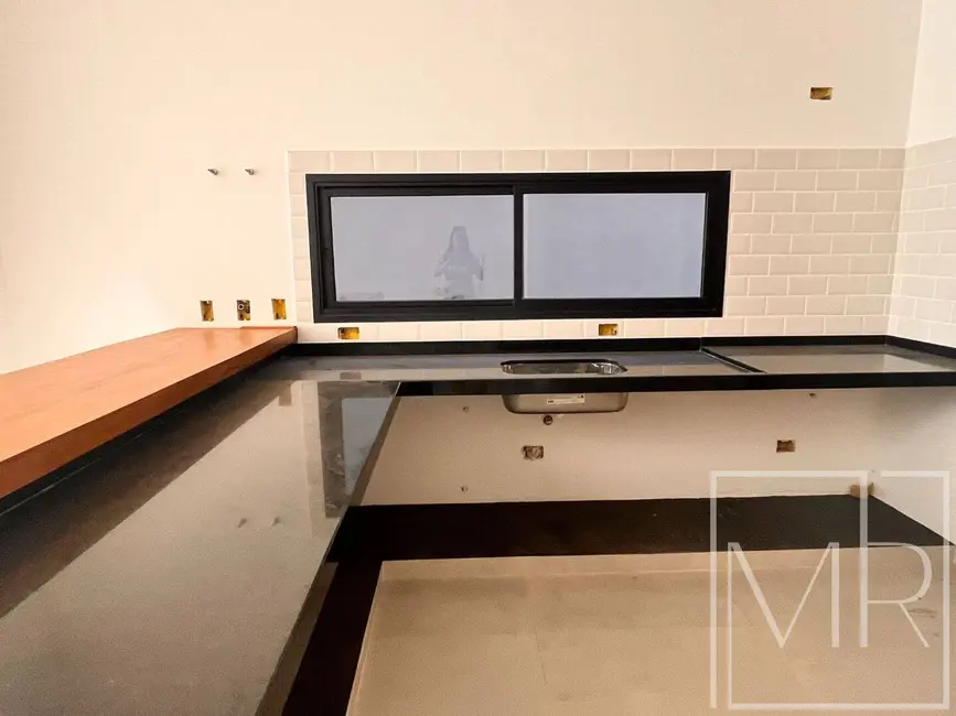 Foto 4 de Casa com 3 quartos à venda, 177m2 em Loteamento Loanda, Atibaia - SP