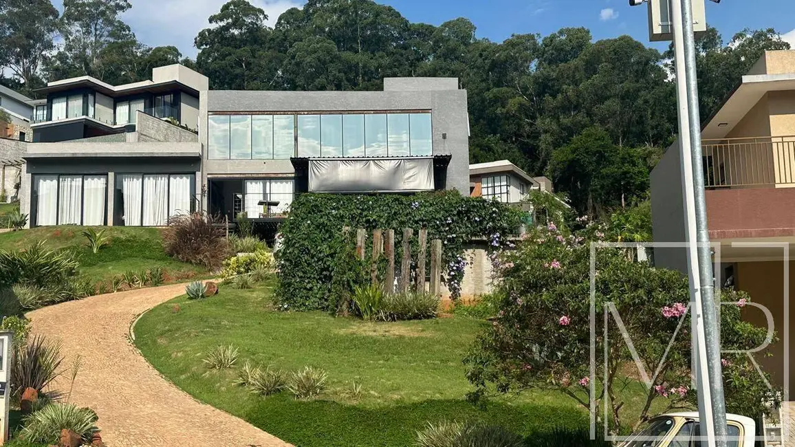 Foto 2 de Casa com 3 quartos à venda e para alugar, 220m2 em Condominio Quintas da Boa Vista, Atibaia - SP