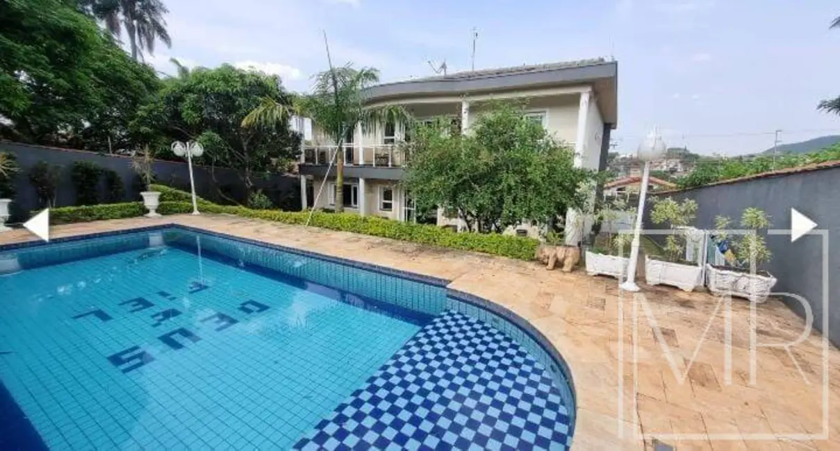 Foto 2 de Casa com 6 quartos à venda, 705m2 em Vila Santista, Atibaia - SP