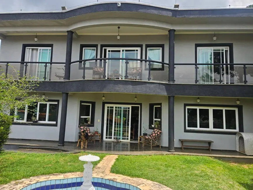 Casa com 6 quartos à venda, 705m2 em Vila Santista, Atibaia - SP - imagem 4 Foto 4 de Casa com 6 quartos à venda, 705m2 em Vila Santista, Atibaia - SP