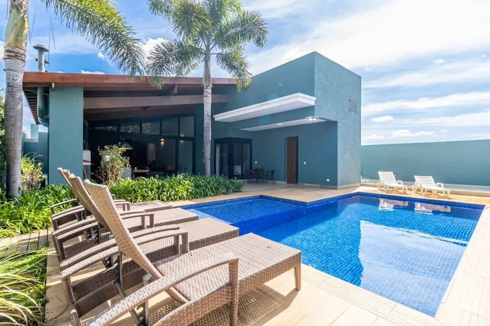 Foto 1 de Casa com 3 quartos à venda, 322m2 em Chácara da Colina, Atibaia - SP