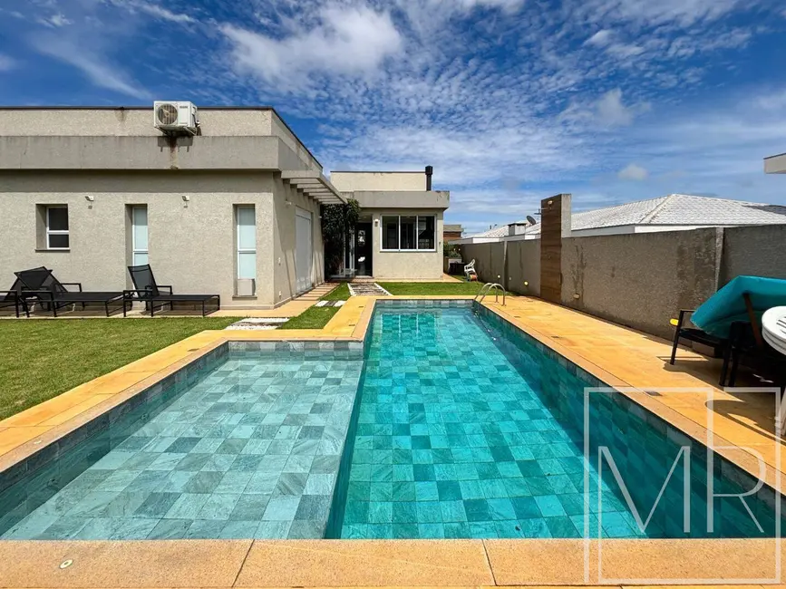 Foto 1 de Casa com 4 quartos à venda, 263m2 em Chácara da Colina, Atibaia - SP